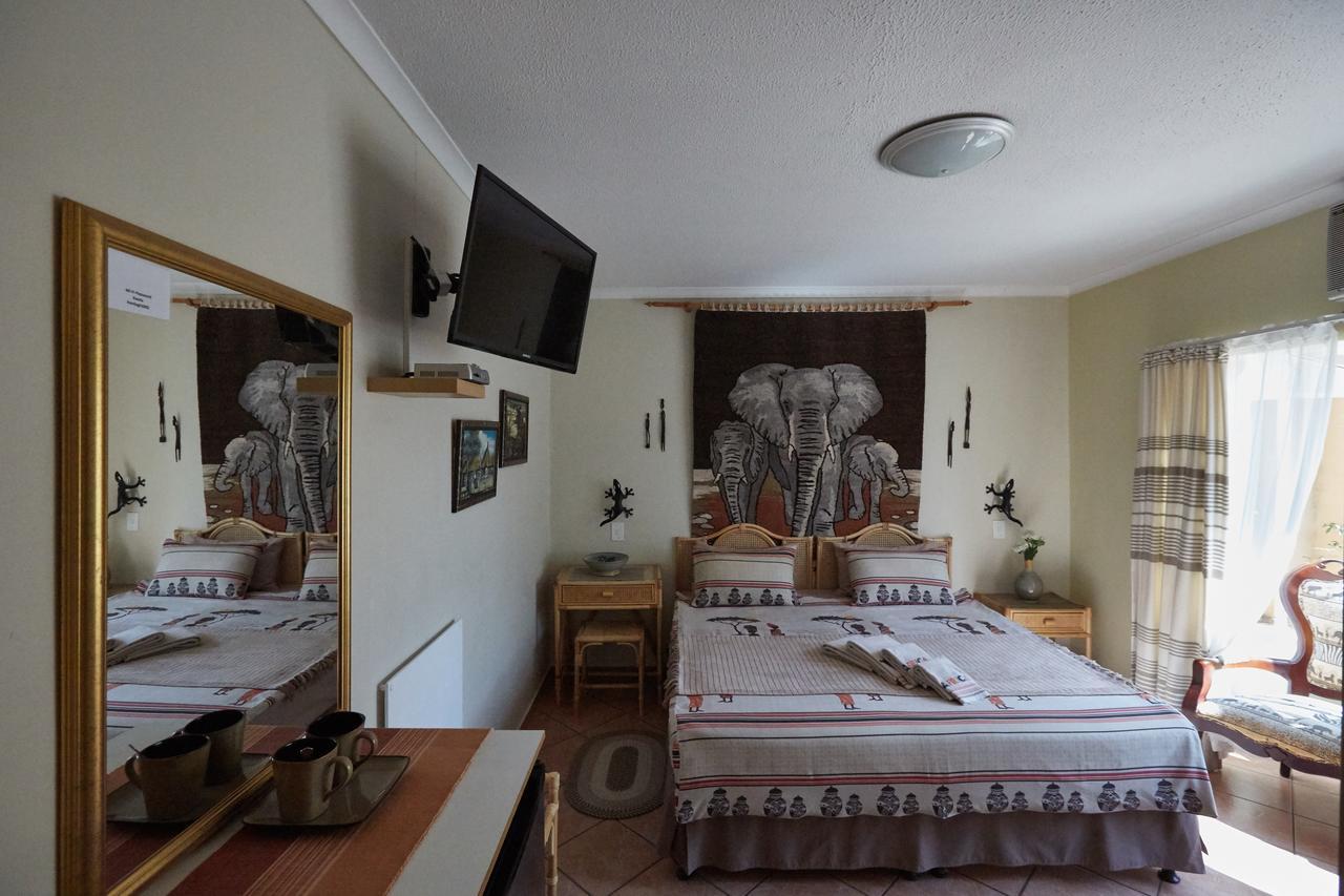 ווינדהוק African Kwela Guest House מראה חיצוני תמונה